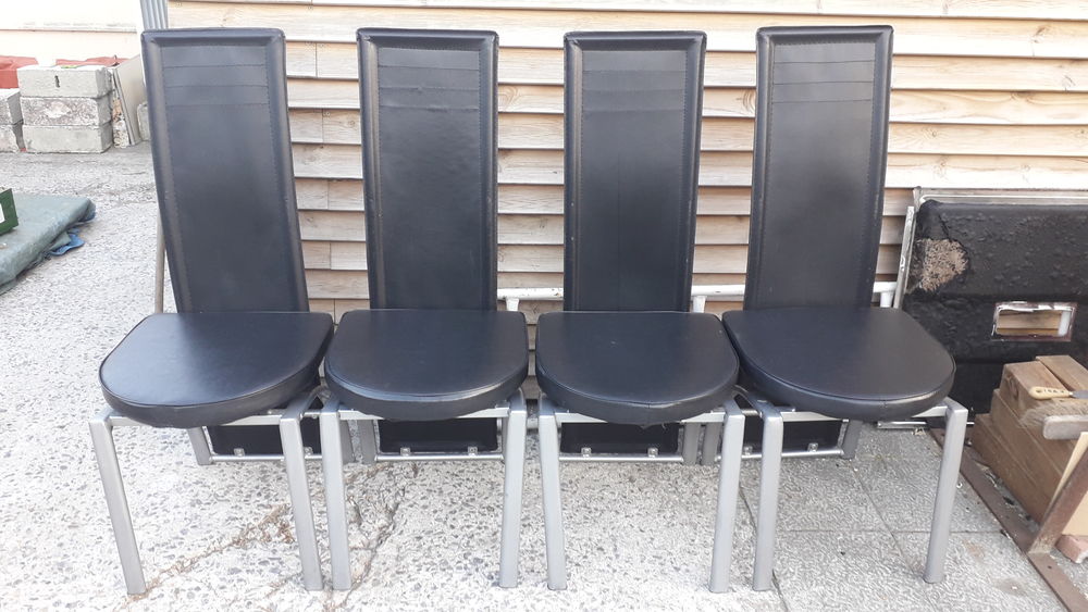 Chaises acier/simili-cuir. Meubles