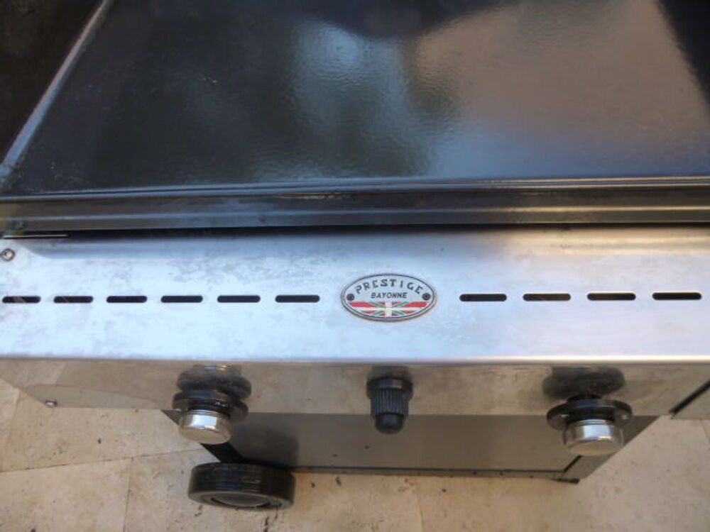 plancha &agrave; gaz Electroménager