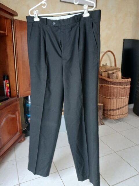 PANTALON HABILL NOIR EN TERGAL 25 Camol (56)