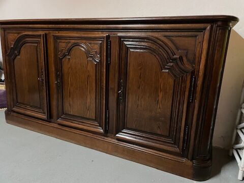 Buffet bas en chne massif 
600 Boulay-Moselle (57)
