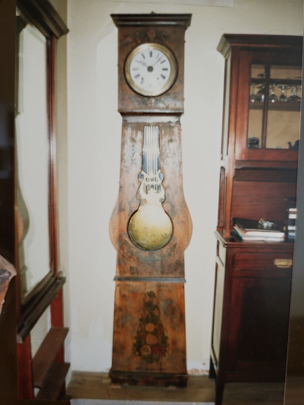 Comtoise ancienne Meubles