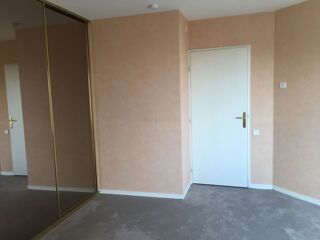  Appartement à louer 3 pièces 80 m² Issy-les-moulineaux