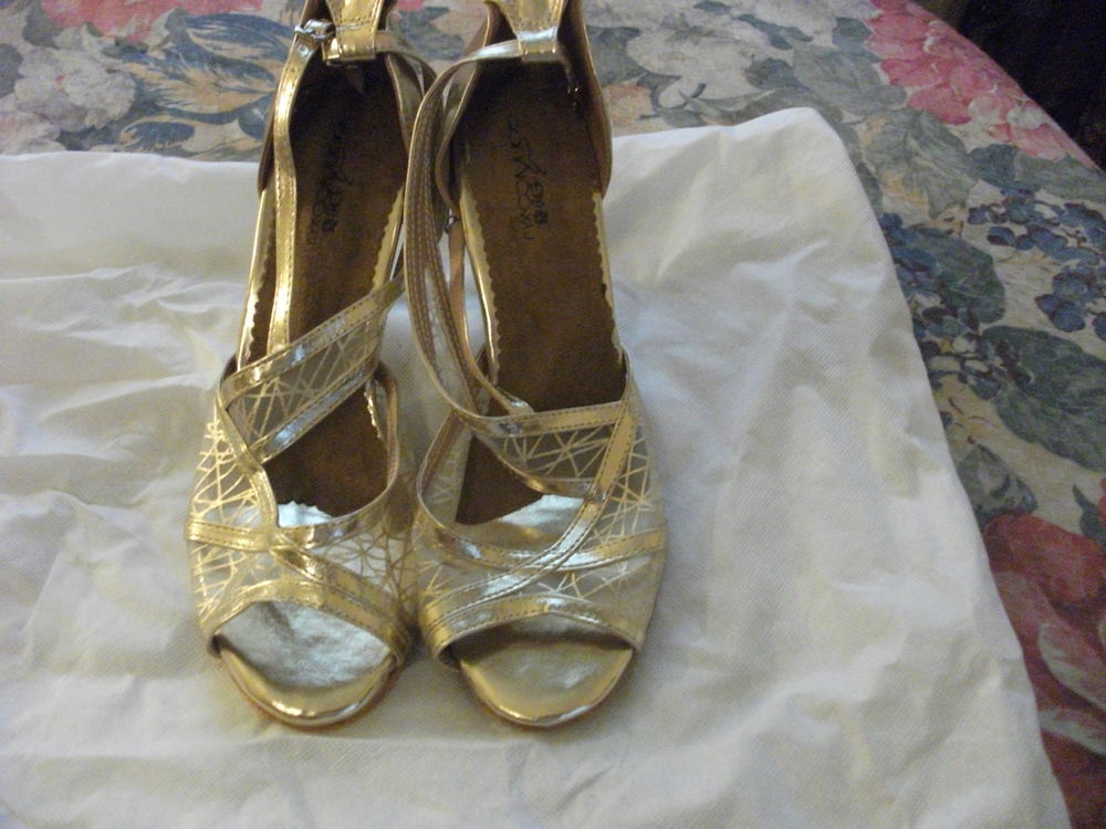 CHAUSSURES DE DANSE Chaussures