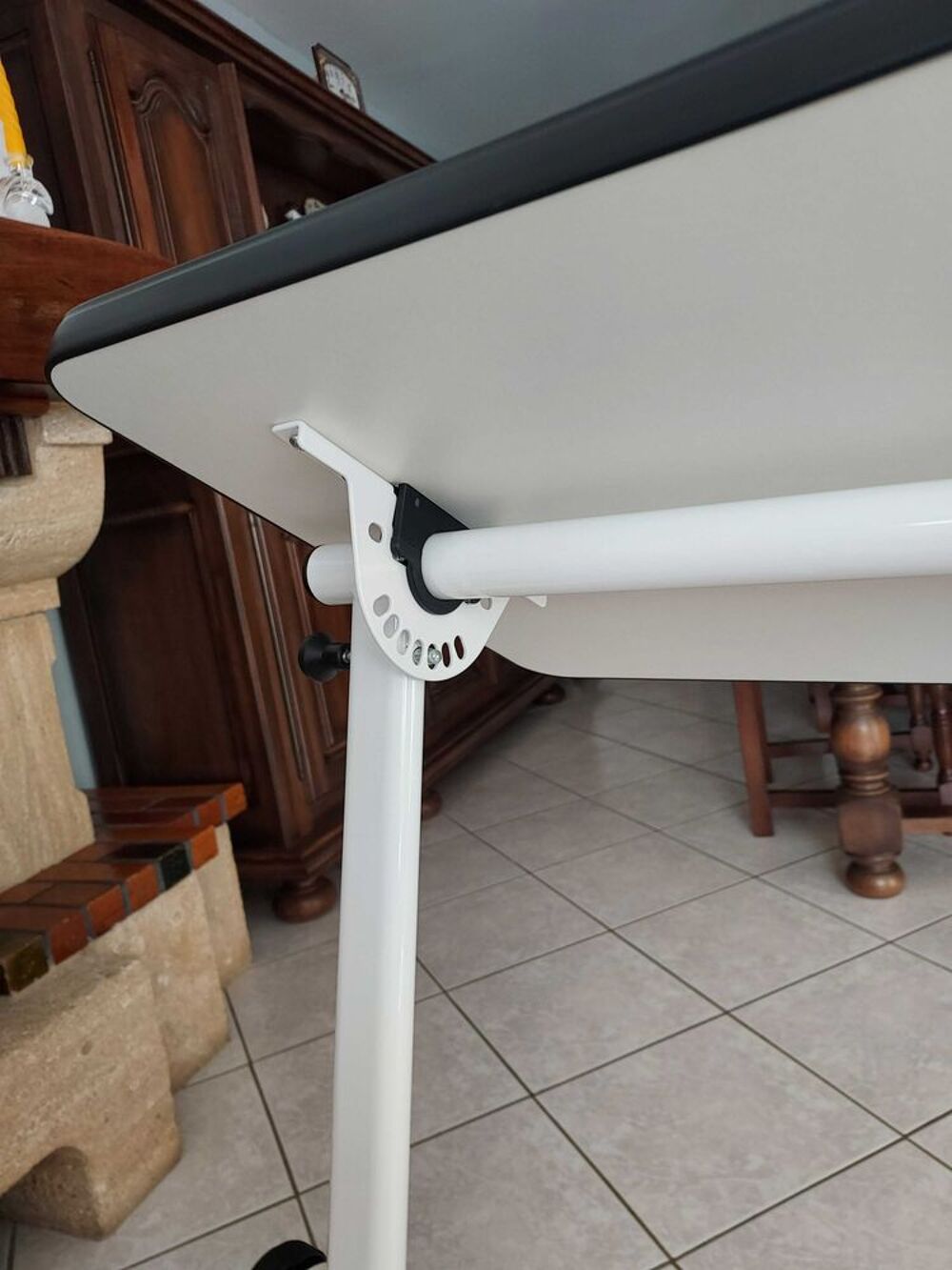 Table de lit inclinable Meubles