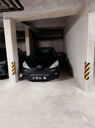  Parking / Garage � louer 12 m�