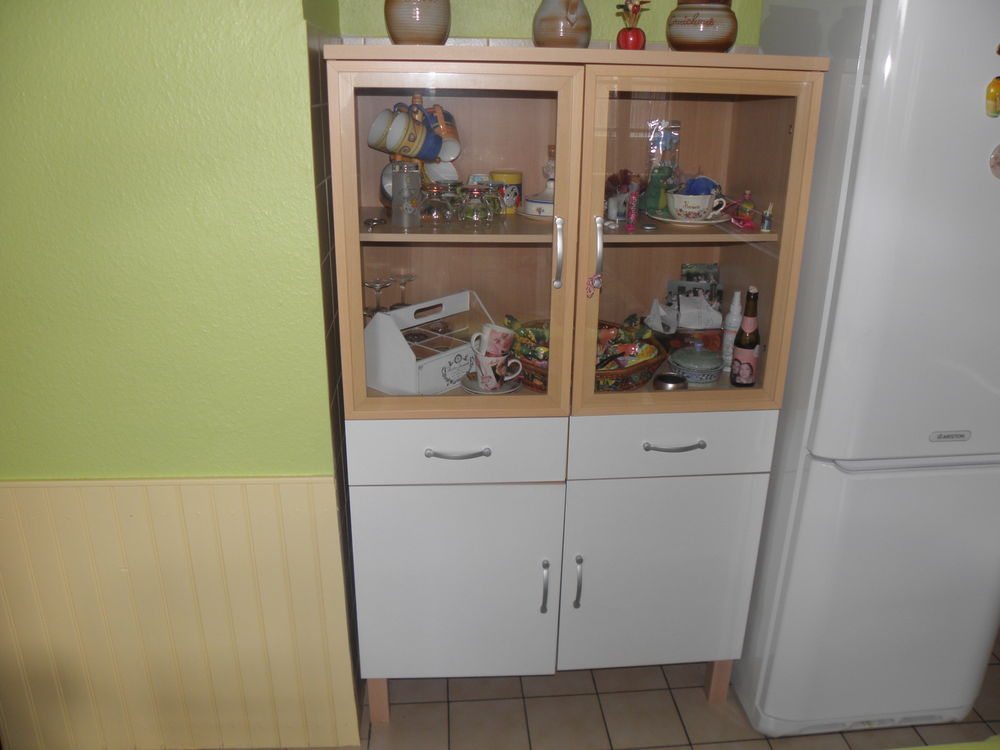 meuble de cuisine vitr&eacute; Meubles