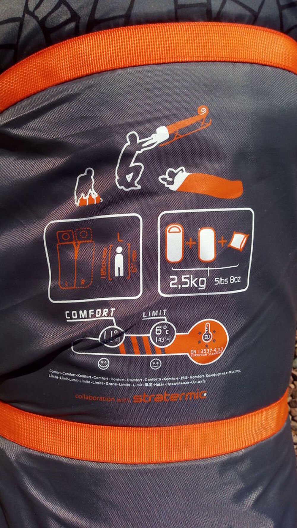 2 Sacs de couchages avec matelas int&eacute;gr&eacute; Sports