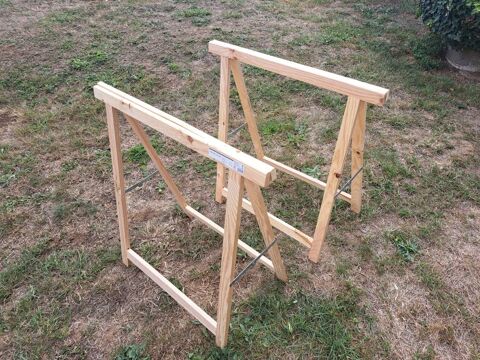 4 petits tr�teaux 20 Ga�l (35)