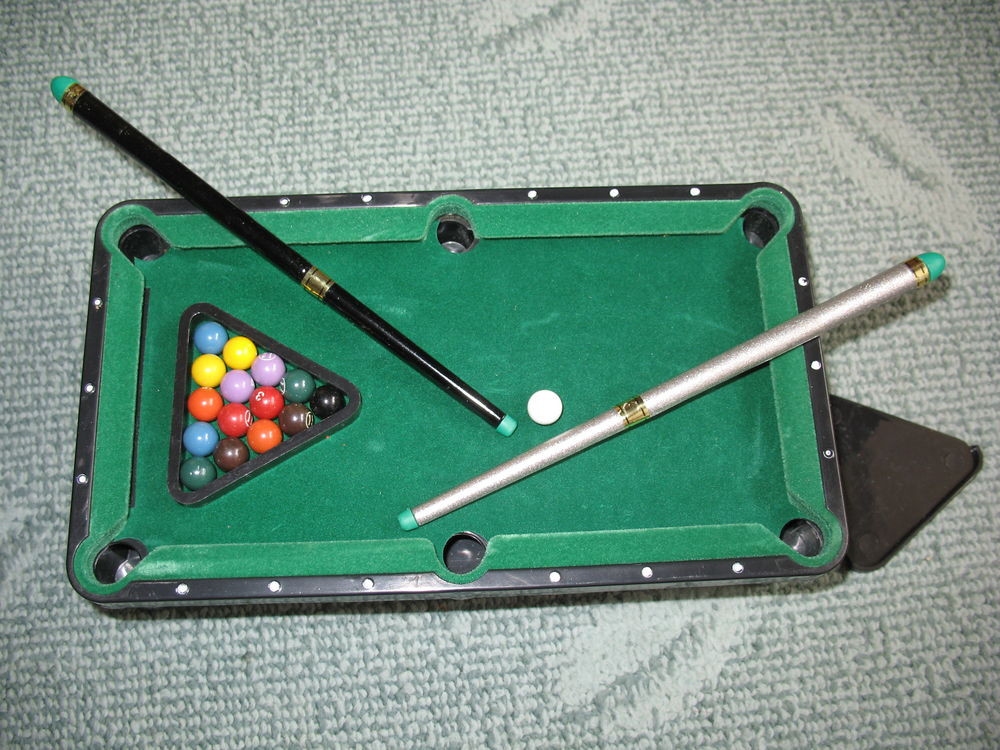 Mini billard de table - NEUF Jeux / jouets