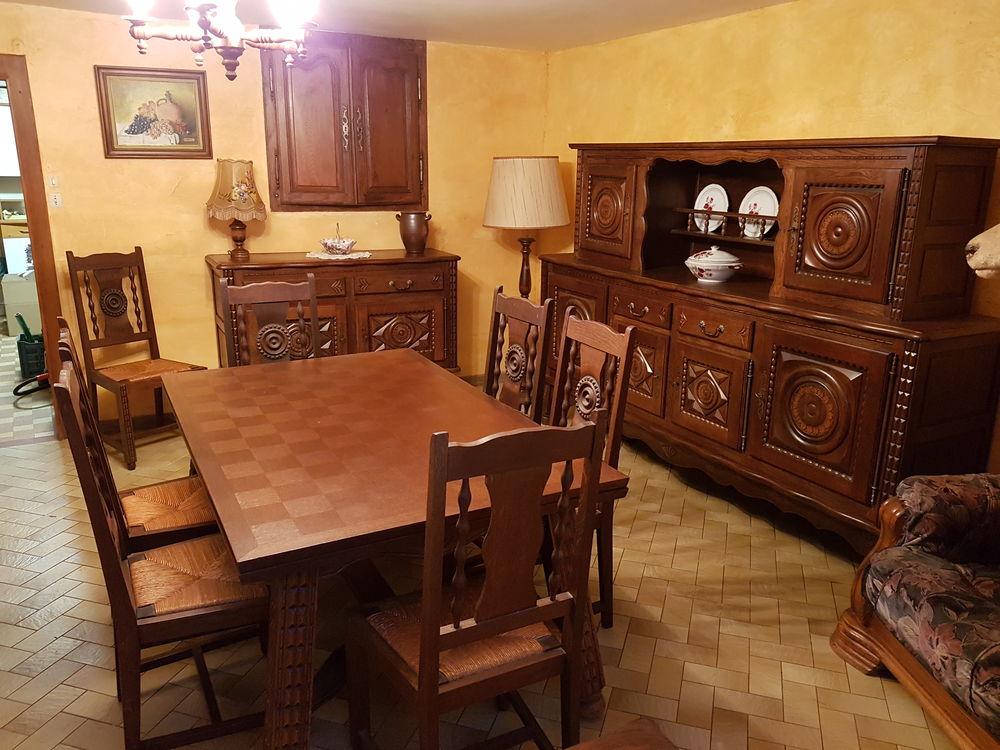 Salle &agrave; manger compl&egrave;te Meubles