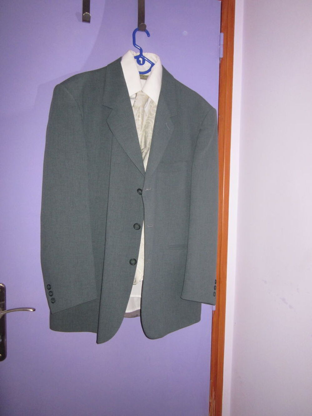 costume 3 pieces Vtements