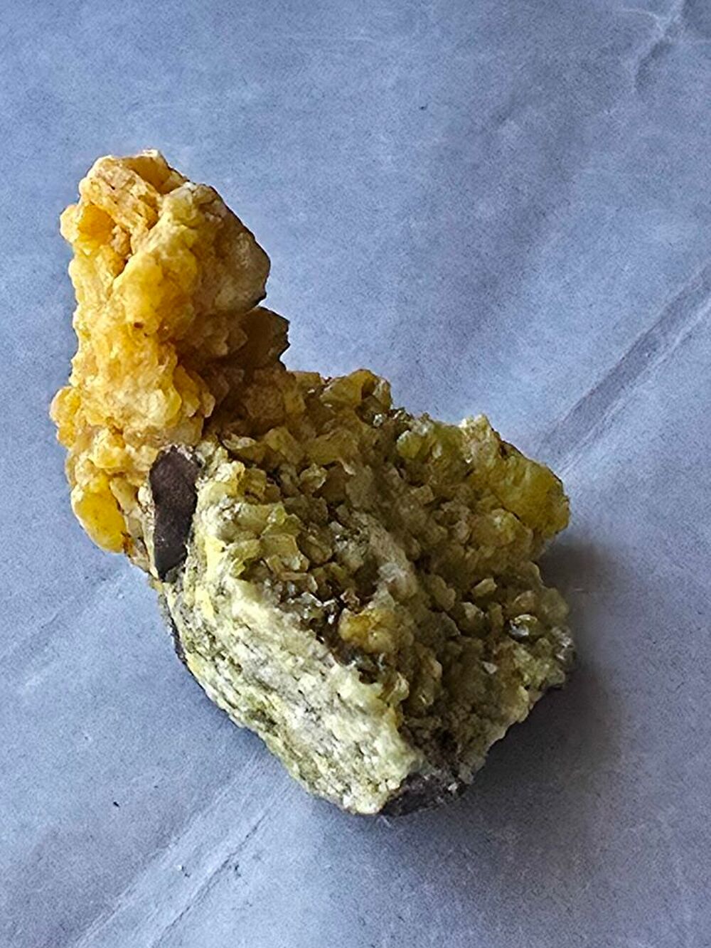 Min&eacute;ral Pyromorphite du Katanga RDC-Pi&egrave;ce de Collection 52g 
