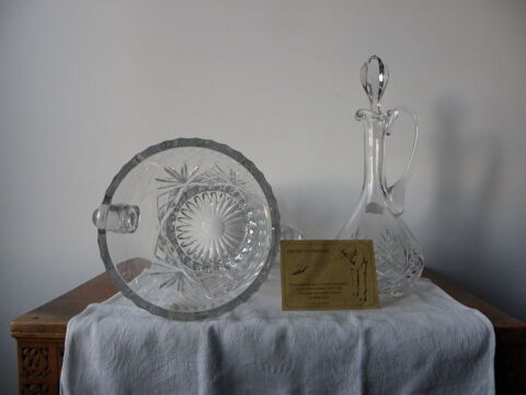 AIGUIERE ET   SEAU �  CHAMPAGNE EN  CRISTAL DE LORRAINE 
100 Cournon-d'Auvergne (63)