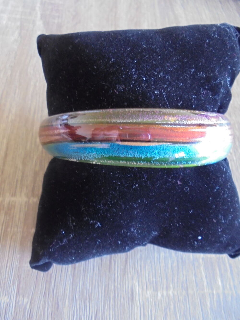 Bracelet en verre (28b) Bijoux et montres