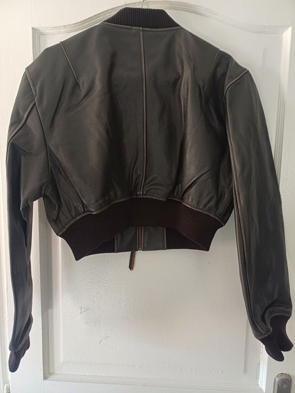 Cuir 100% cuir de vache jennyfer S Vêtements