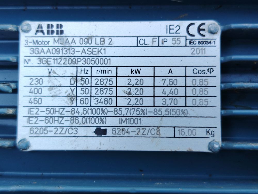 Moteur triphase ABB 90L1 2.2 kw 2875t/mn 3cv Bricolage
