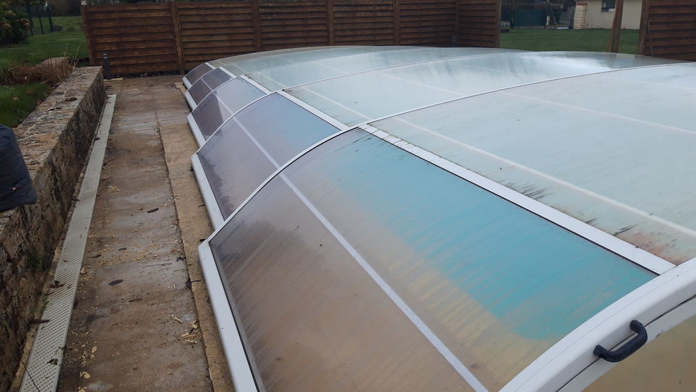 abri t&eacute;lescopique pour piscine de 5x10 m maxi Bricolage