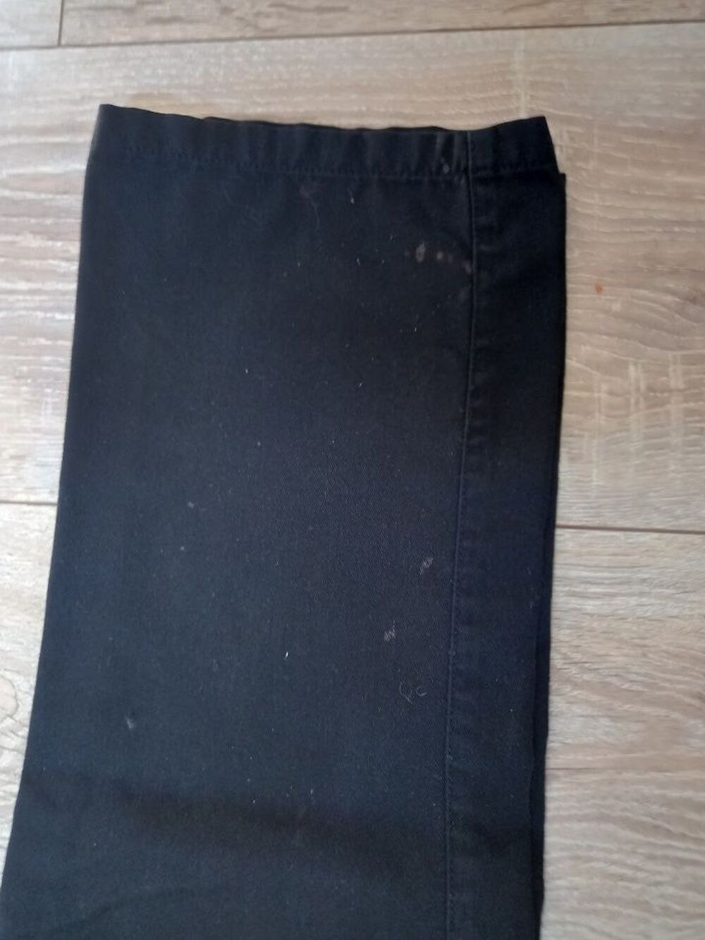 Jean marque Catova noir taille 38 Vêtements