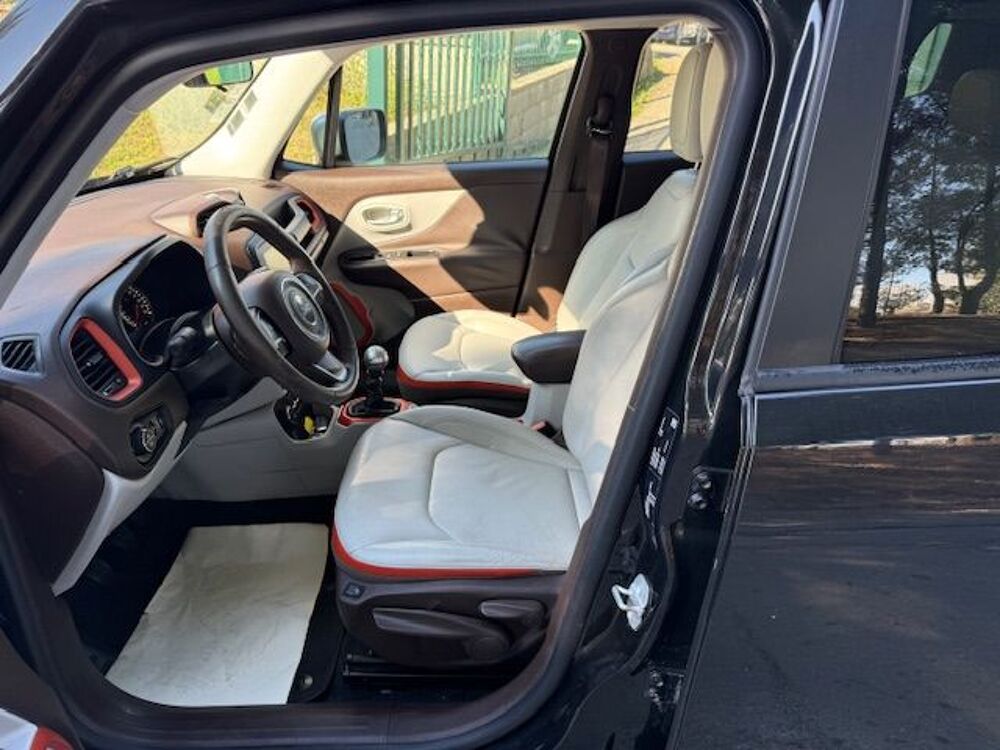 Renegade 2.0 I MultiJet S&S 140 ch 4x4 Limited 2015 occasion 34690 Fabr&egrave;gues
