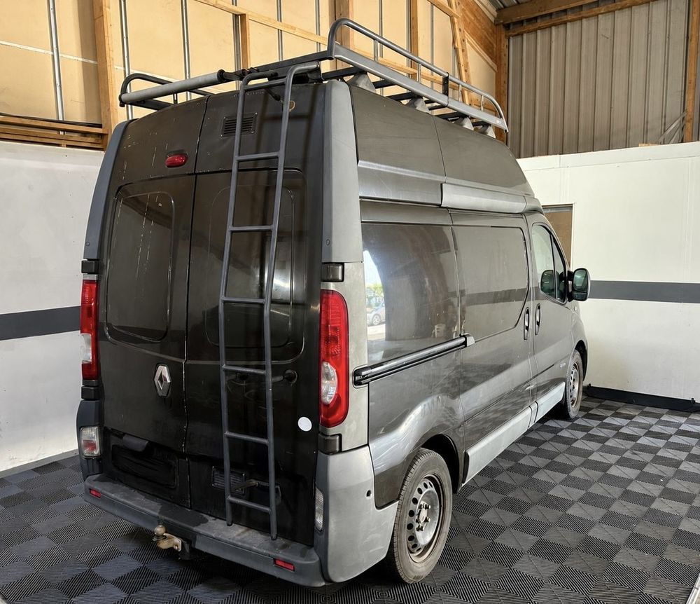 Trafic Renault II Fourgon L1H2 2.0 dCi 115 ch Rehauss&eacute; 3 pl 2008 occasion 95330 Domont