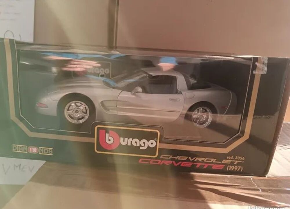 Chevrolet Corvette 1/18 