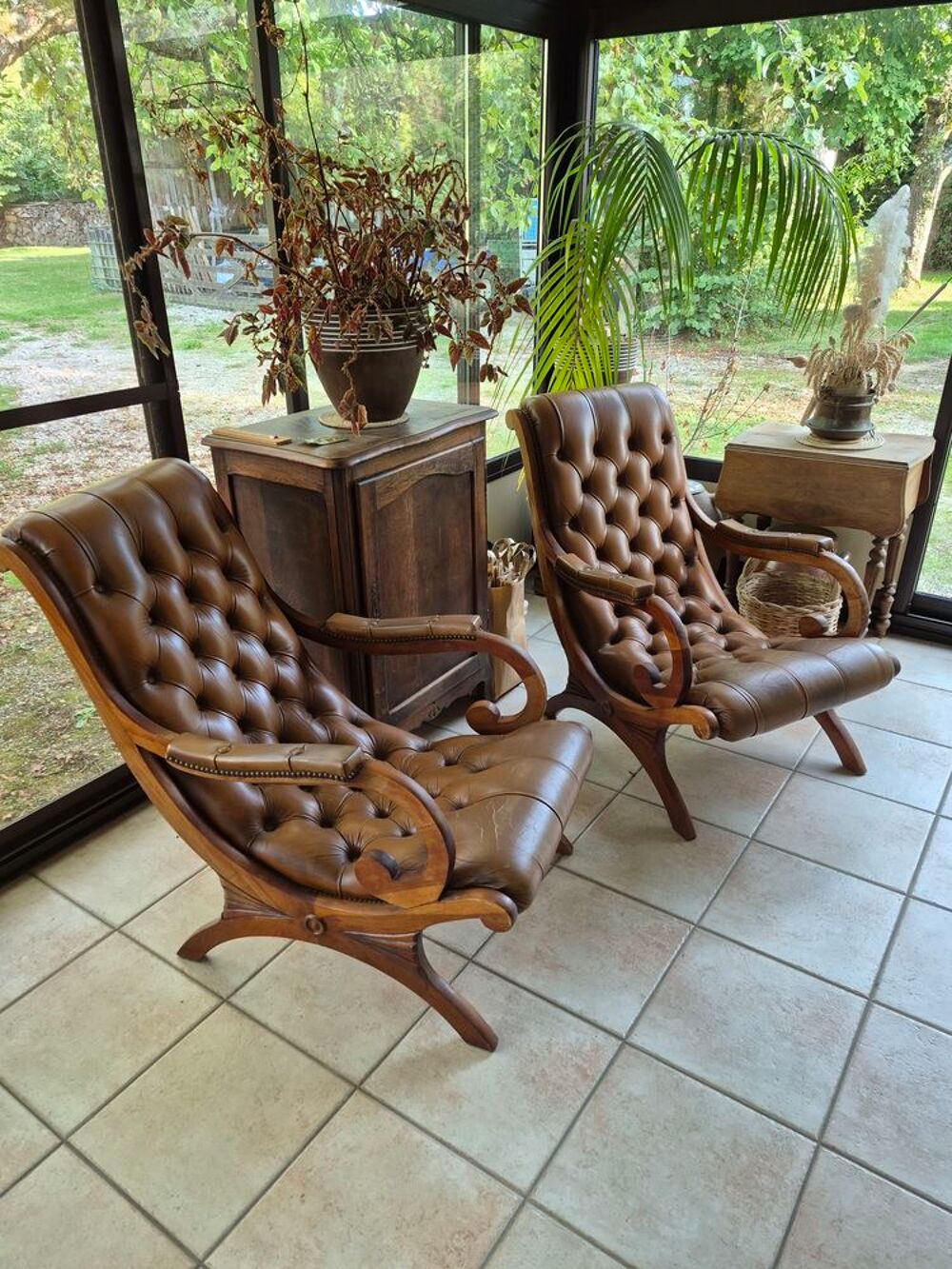 fauteuil anciens en cuir Meubles