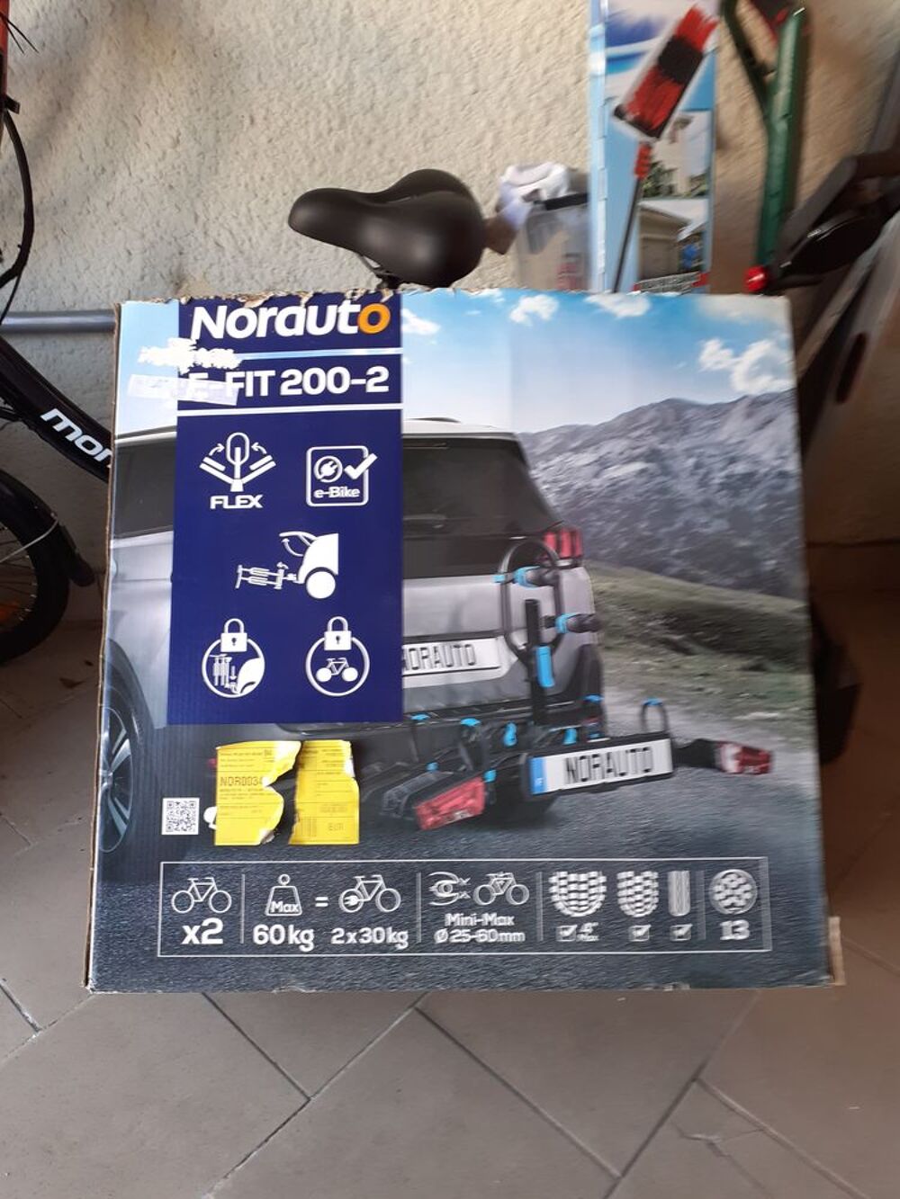 Porte v&eacute;lo attelage E-FIT200-2F.NEW + rampe mont&eacute;e 
Vélos