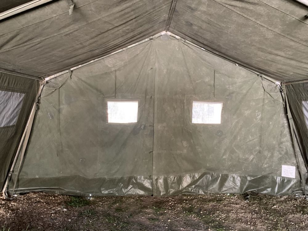 Grande tente militaire 55m2 Jardin