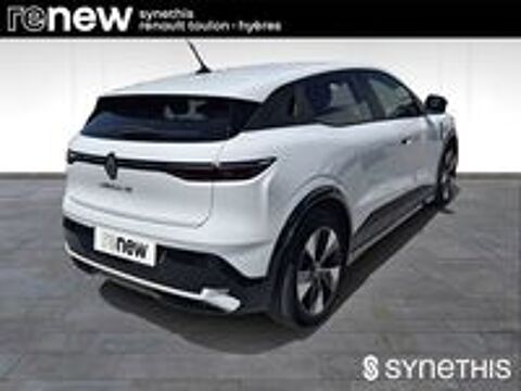 M&eacute;gane Megane E-Tech EV40 130ch standard charge Equilibre 2023 occasion 83160 La Valette-du-Var
