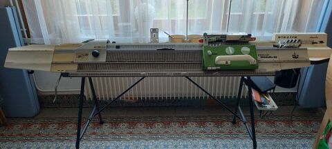 Machine � tricoter PASSAP Electra 3000. �lectriq
POUR PI�CE 200 Crespin (59)