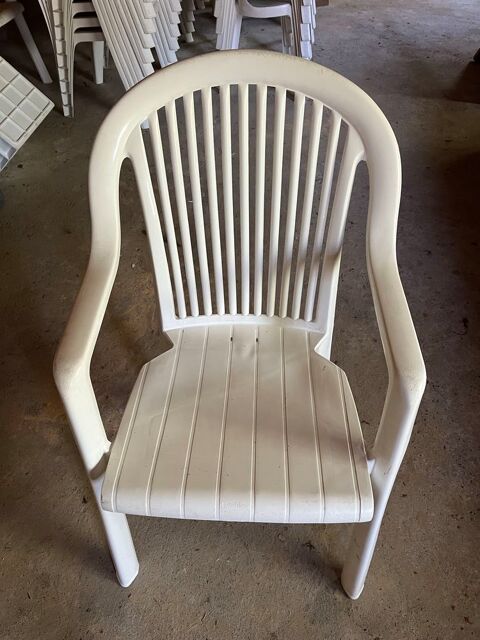 Chaises avec accoudoirs 5 Massabrac (31)