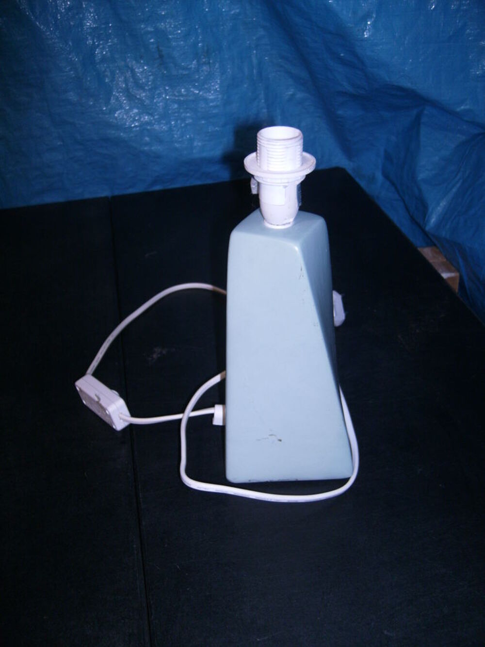 Pied de lampe c&eacute;ramique bleu Décoration