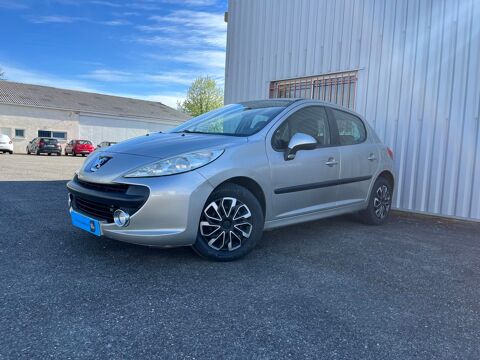 Peugeot 207 1.4 VTi 16V 95ch Trendy 2009 occasion Aureilhan 65800