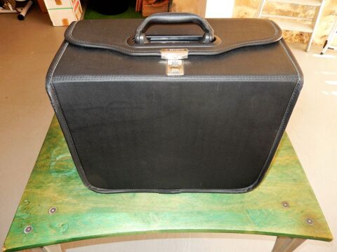 Valise 40 Vichy (03)
