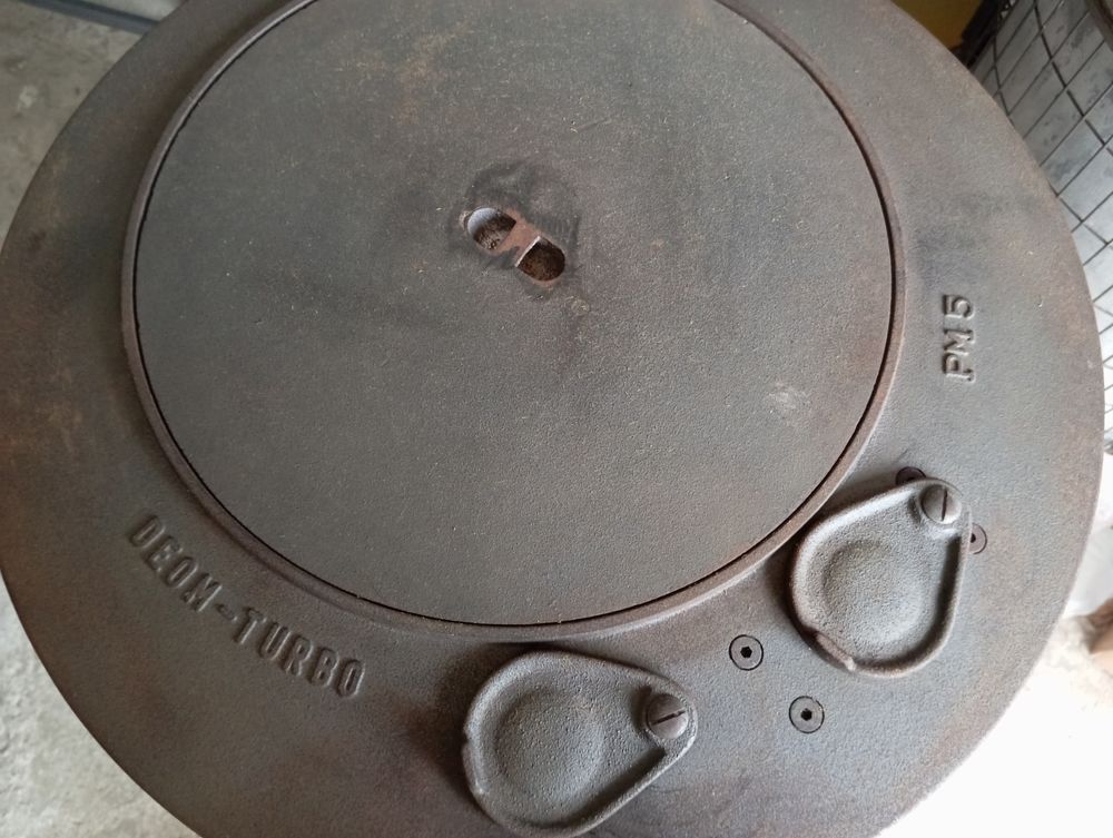 v&eacute;ritable po&ecirc;le DEOM - mod&egrave;le PM 5 avec turbo (en TBE)
Bricolage