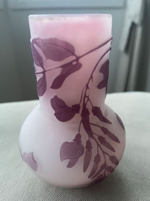 vase Gall� violet Clamart (92)