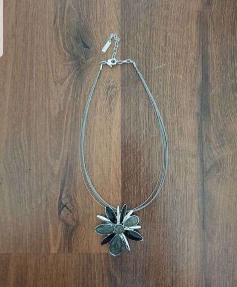 Collier femme 10 Chênex (74)