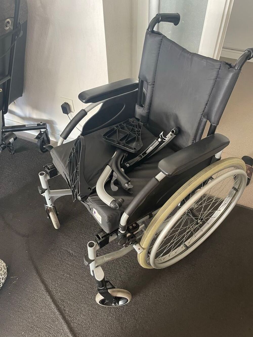 Fauteuil roulant &agrave; vendre Electroménager