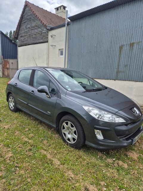 Peugeot 308 1.6 HDi 110ch FAP BVM5 BLUE LION Navteq