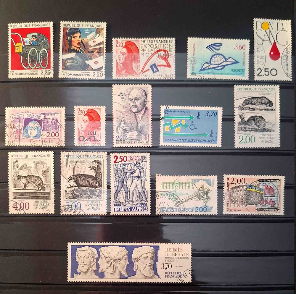 S&eacute;rie de timbres de collection de France A 