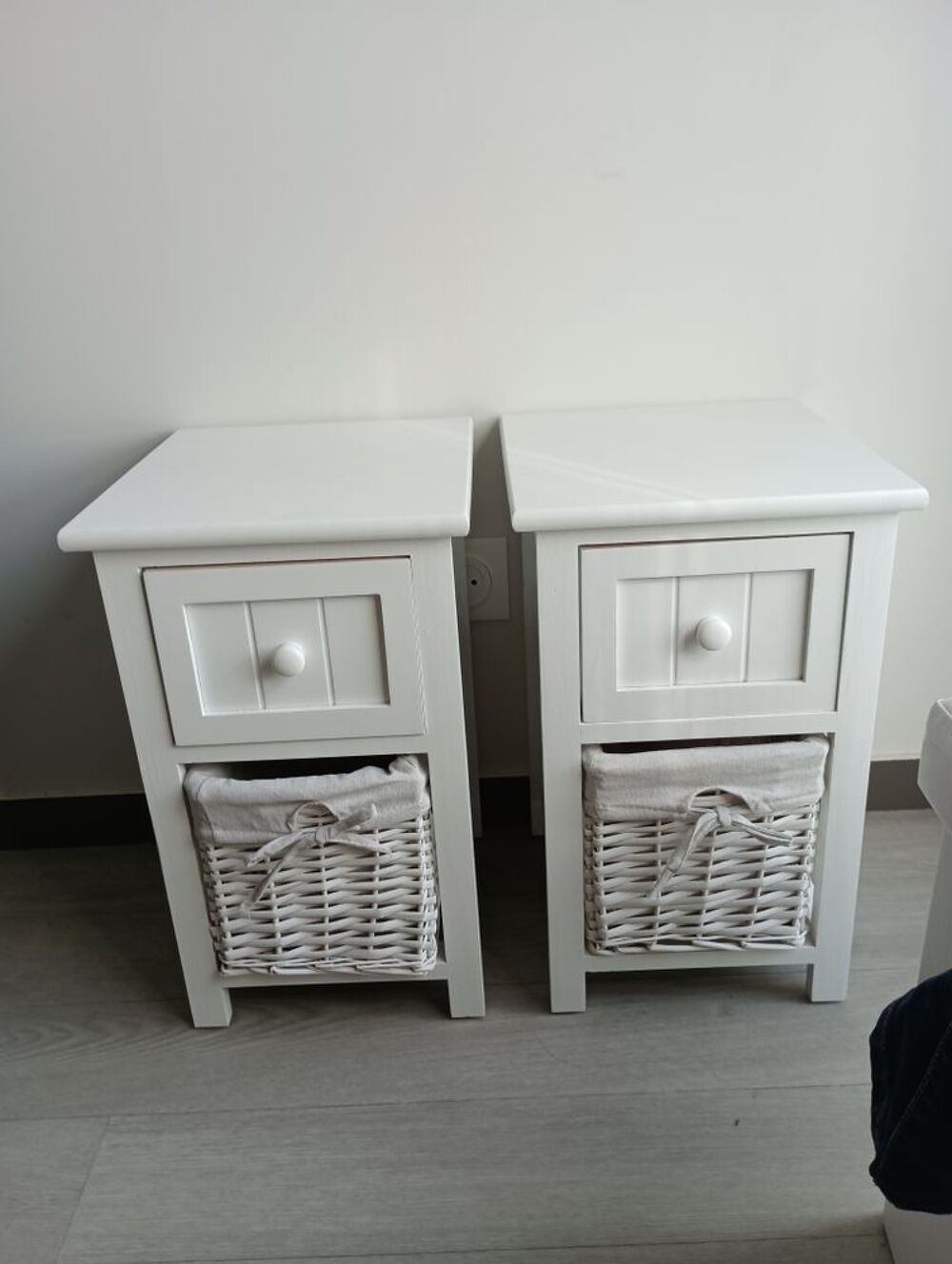 lot de table de chevet neuf les 2 Meubles
