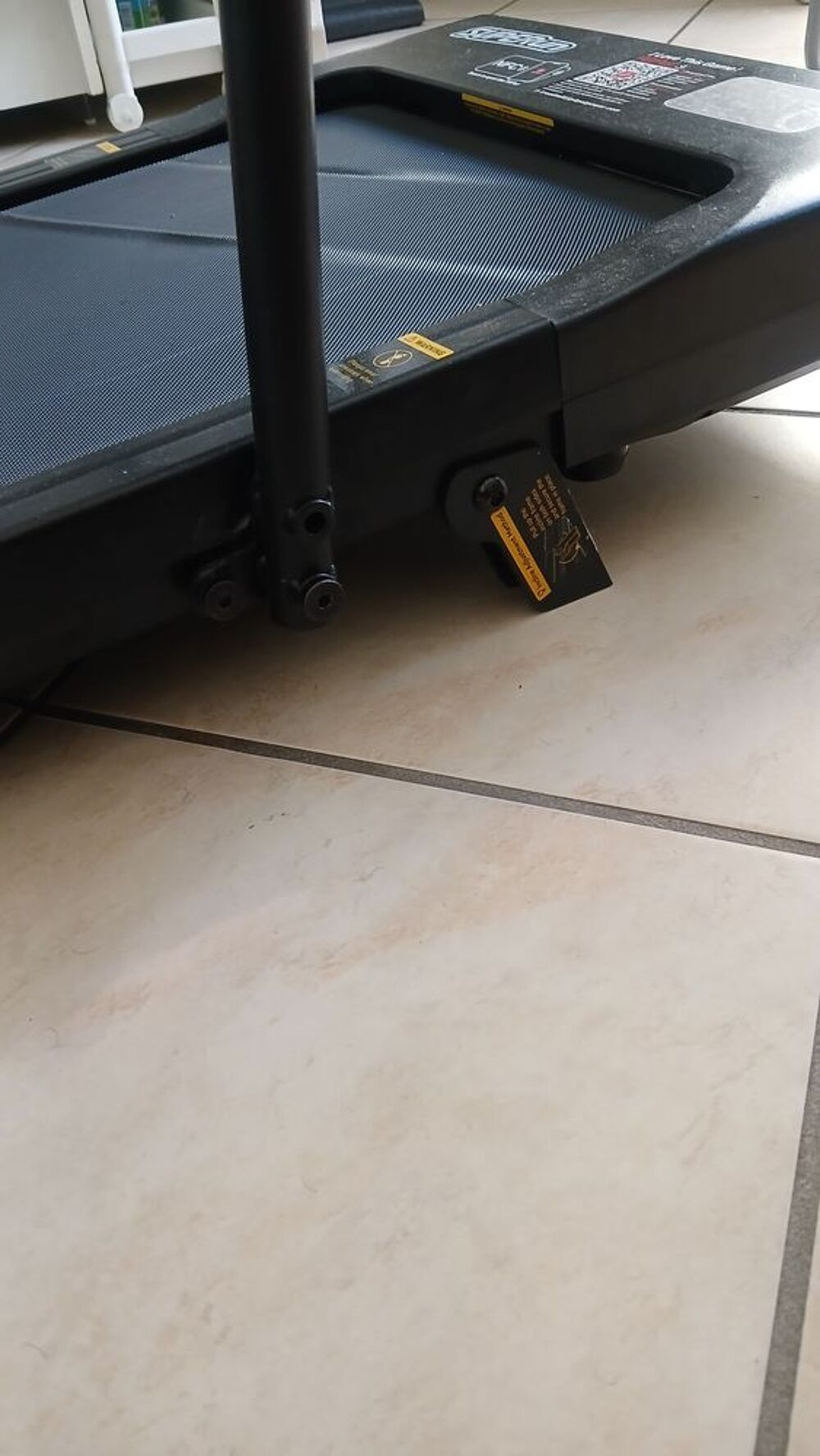 tapis de course pliable et qui s'incline Sports