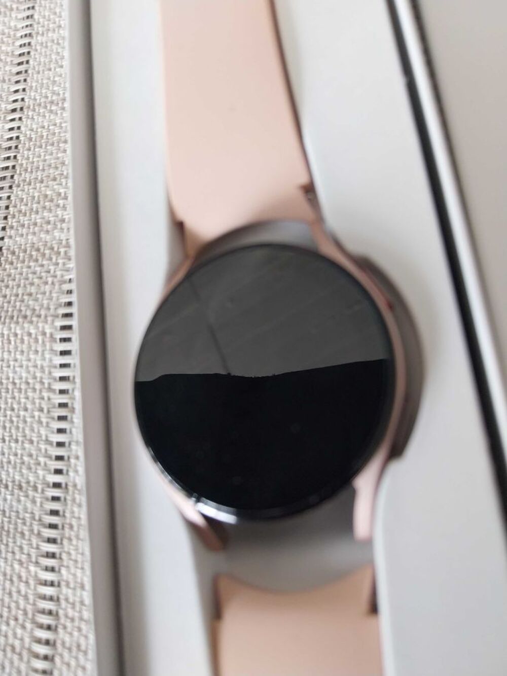 Montre connect&eacute;e SAMSUNG Galaxy Watch5, rose, neuve Accessoires