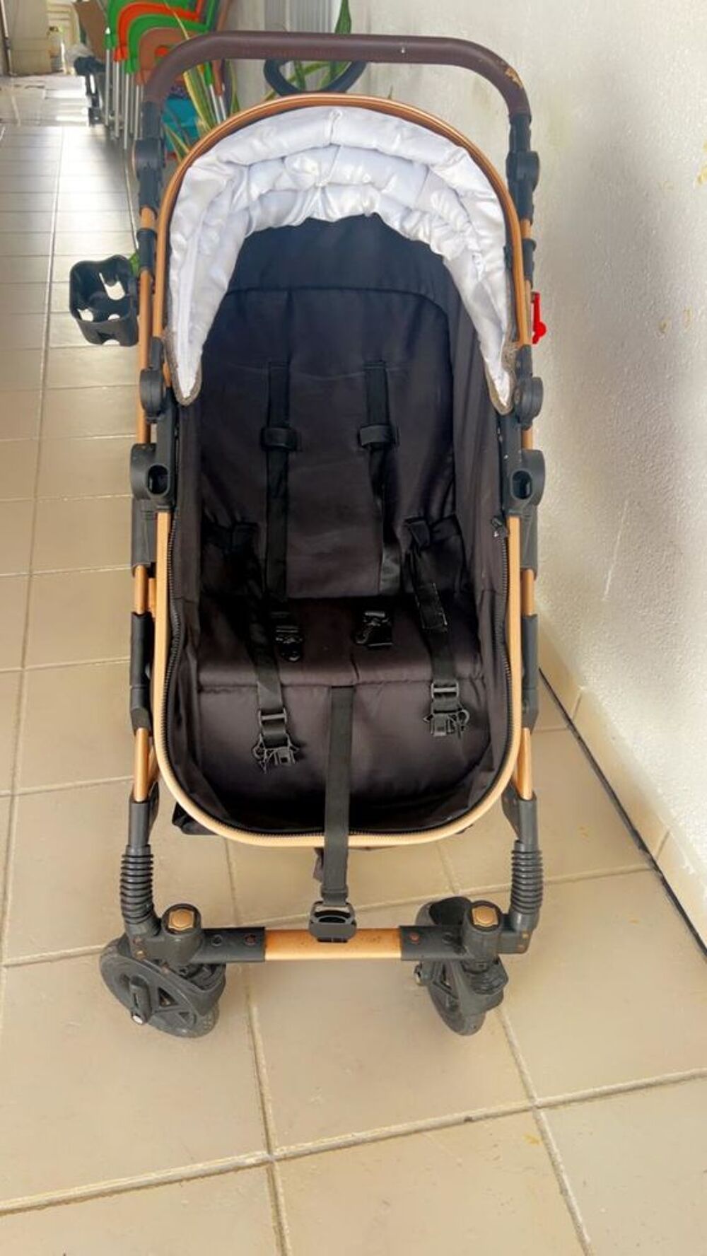 Je vendr&eacute; article pour beb&eacute; 0690 92 51 56 Oni moule Guadelou Mobilier enfants