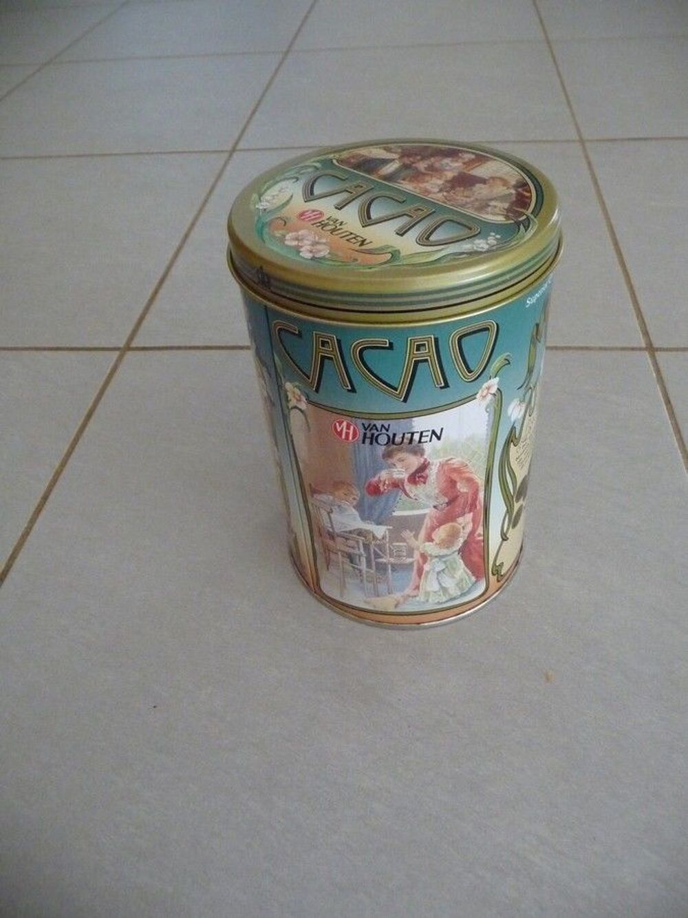 Boite ronde cacao Van Houten ann&eacute;es 90 
