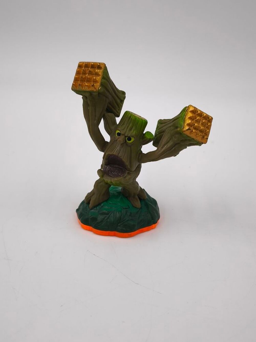 Figurine Skylanders Giants Stump Smash (Model 84507888) Consoles et jeux vidéos