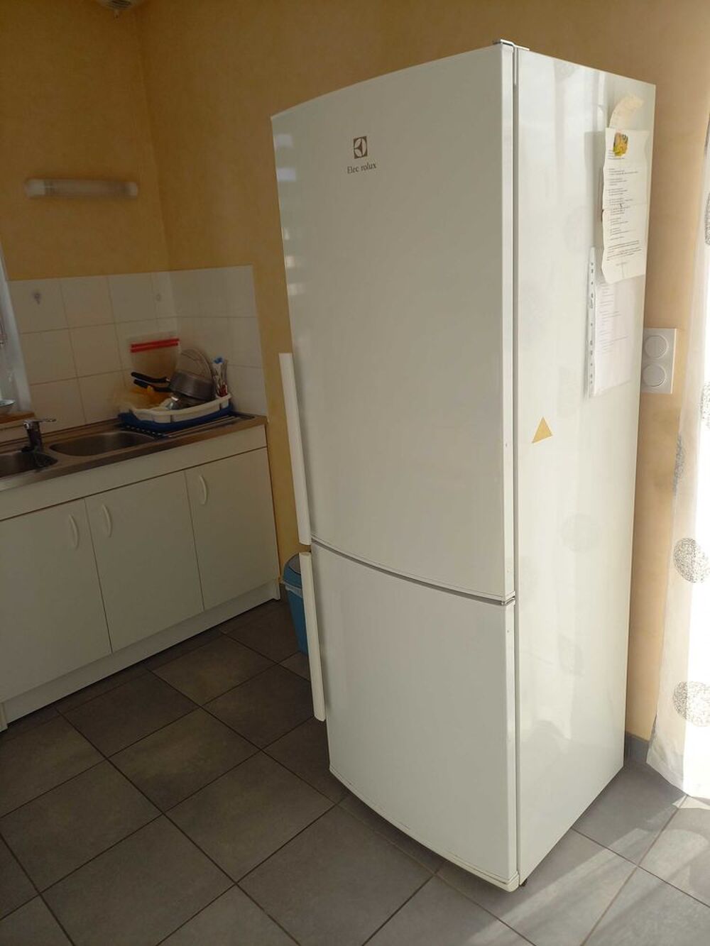 frigo cong&eacute;lateur avec 3 tiroirs Electroménager