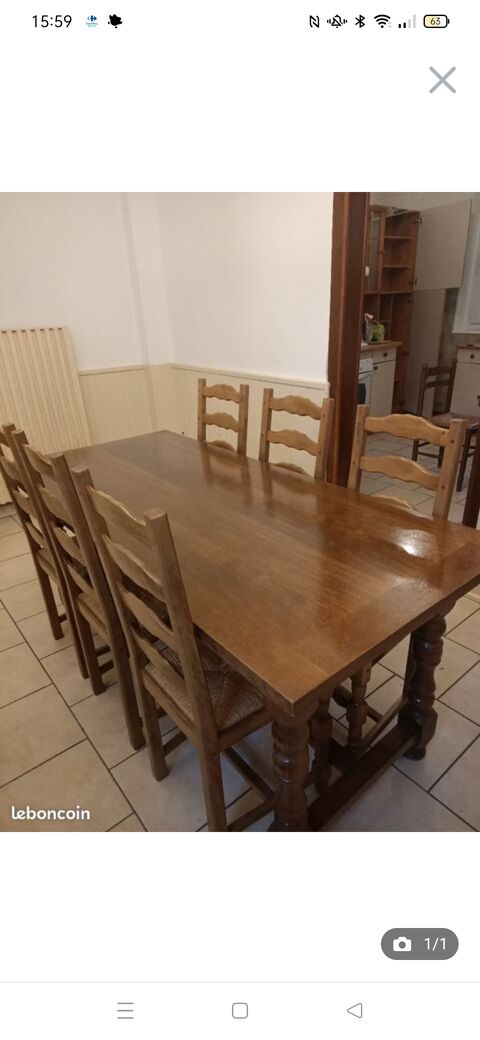 Table de salon avec 6 chaises  100 Saint-Fargeau-Ponthierry (77)