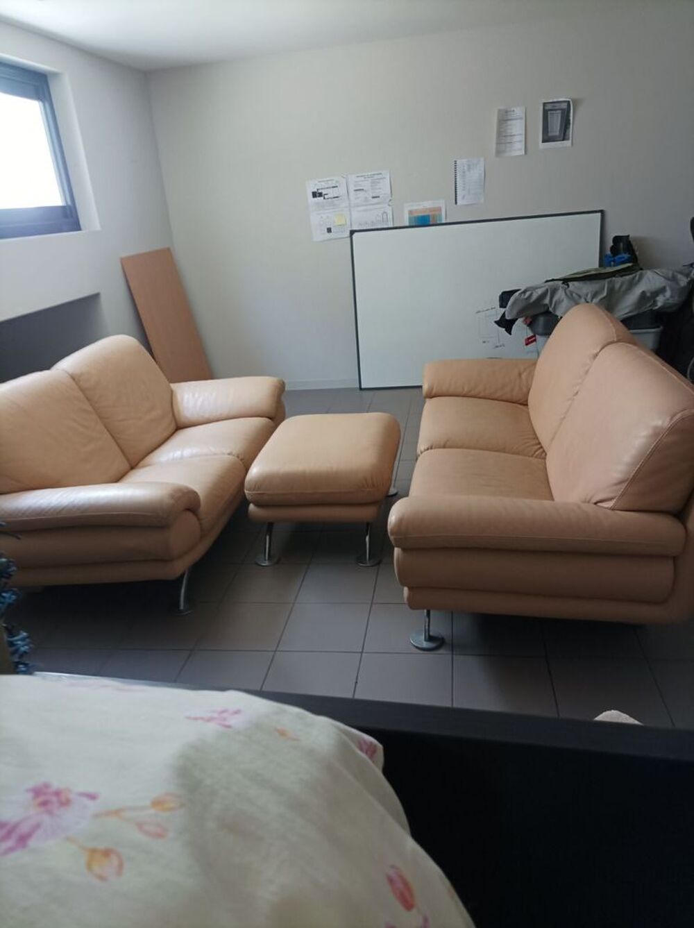 canap&eacute; cuir 3 pi&egrave;ces Meubles