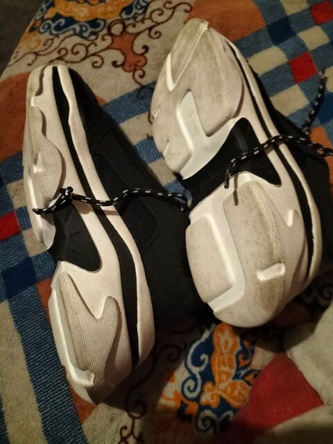 Basket cuir stradivarius pointure 37 quasi neuf mode 9 Cachan (94)